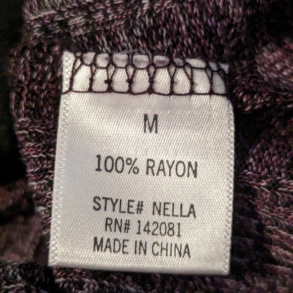 Burgundy Floral Keyhole Dress - Picture 5 of 5